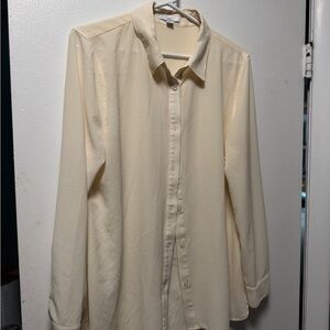 Halston Heritage Women's Cream Blouse with back button details